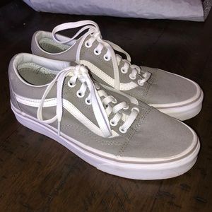 Vans Old Skool- women’s grey
